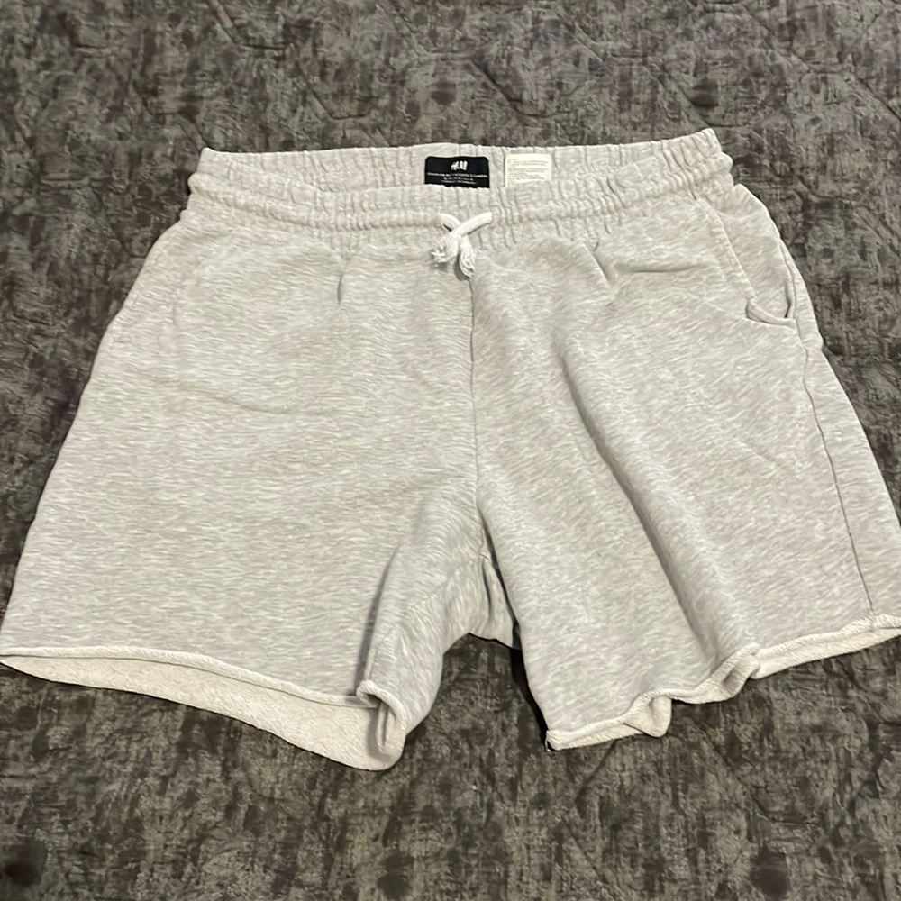 Men’s sweat-shorts